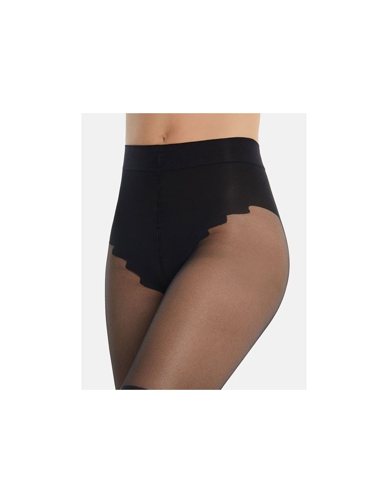 Slip tanga du collant Illusion de Cette